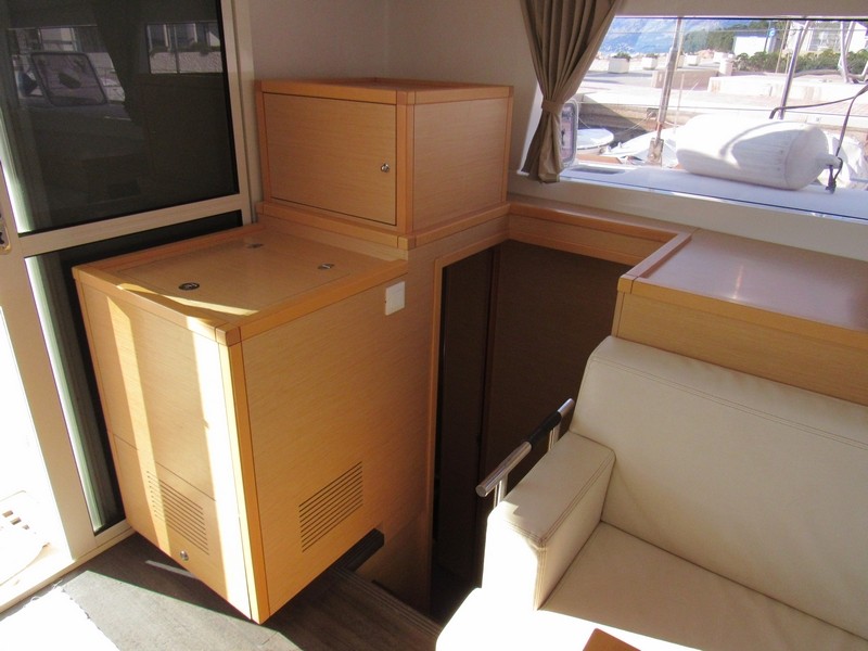 Lagoon 400 S2, Ana | Yacht Charter Croatia