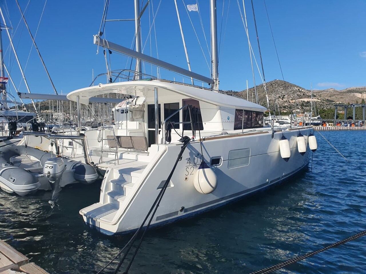 Lagoon 400 S2, Giselle | Catamaran Charter Croatia