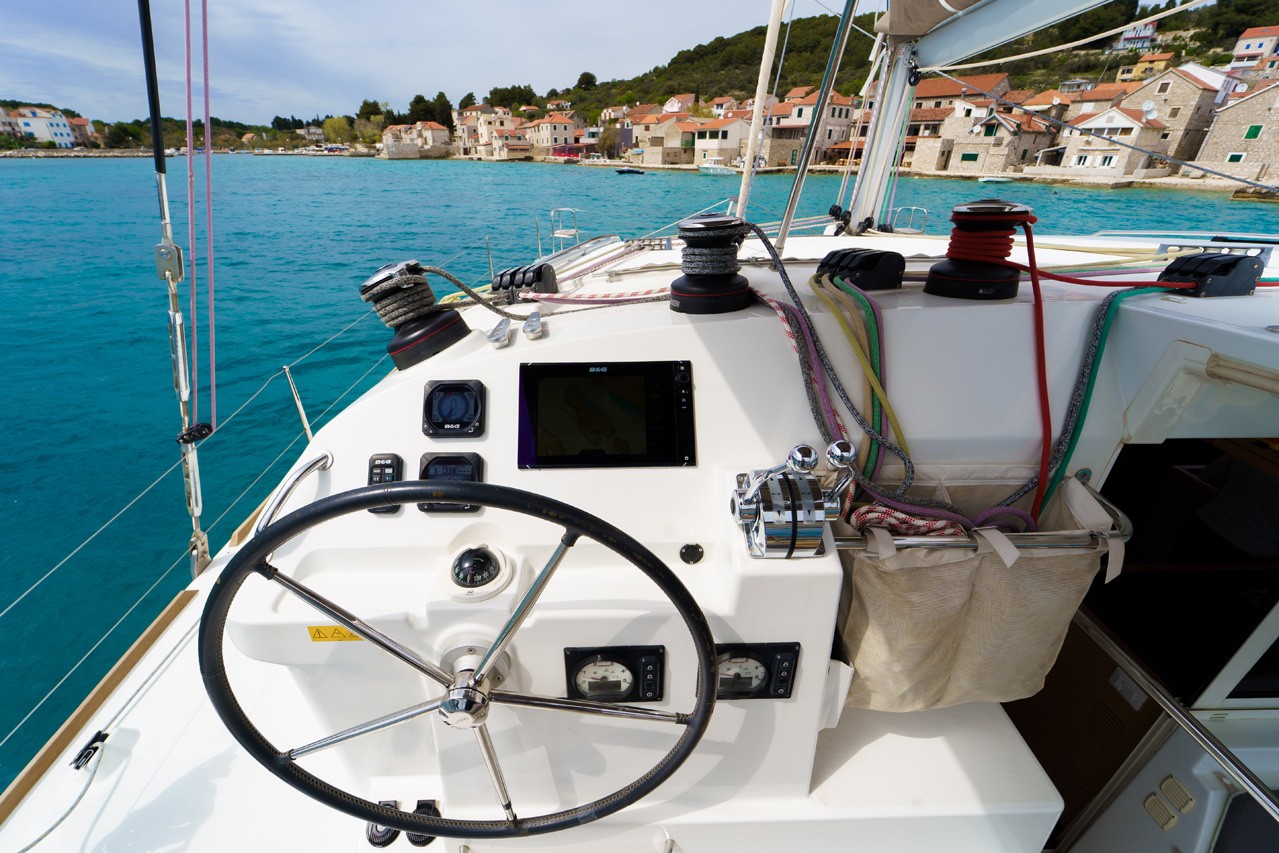 Lagoon 400 S2, Miss Moneypenny | Yacht Charter Croatia