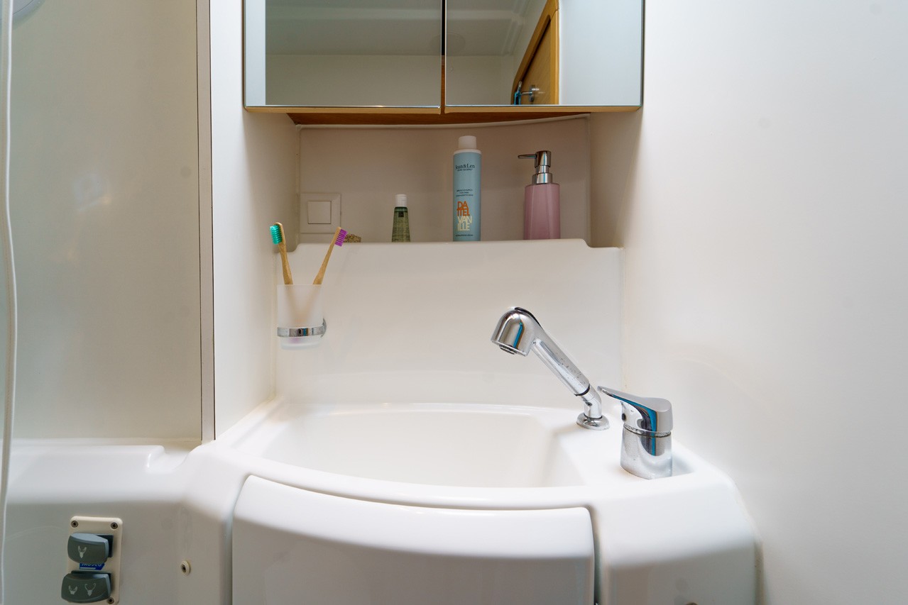 Lagoon 400 S2, Miss Moneypenny | Yacht Charter Croatia