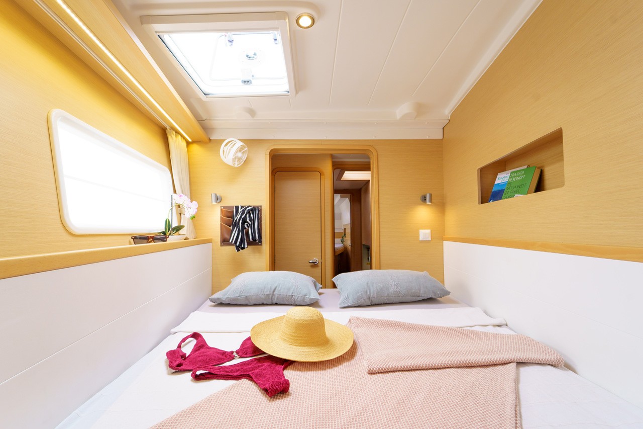 Lagoon 400 S2, Miss Moneypenny | Yacht Charter Croatia