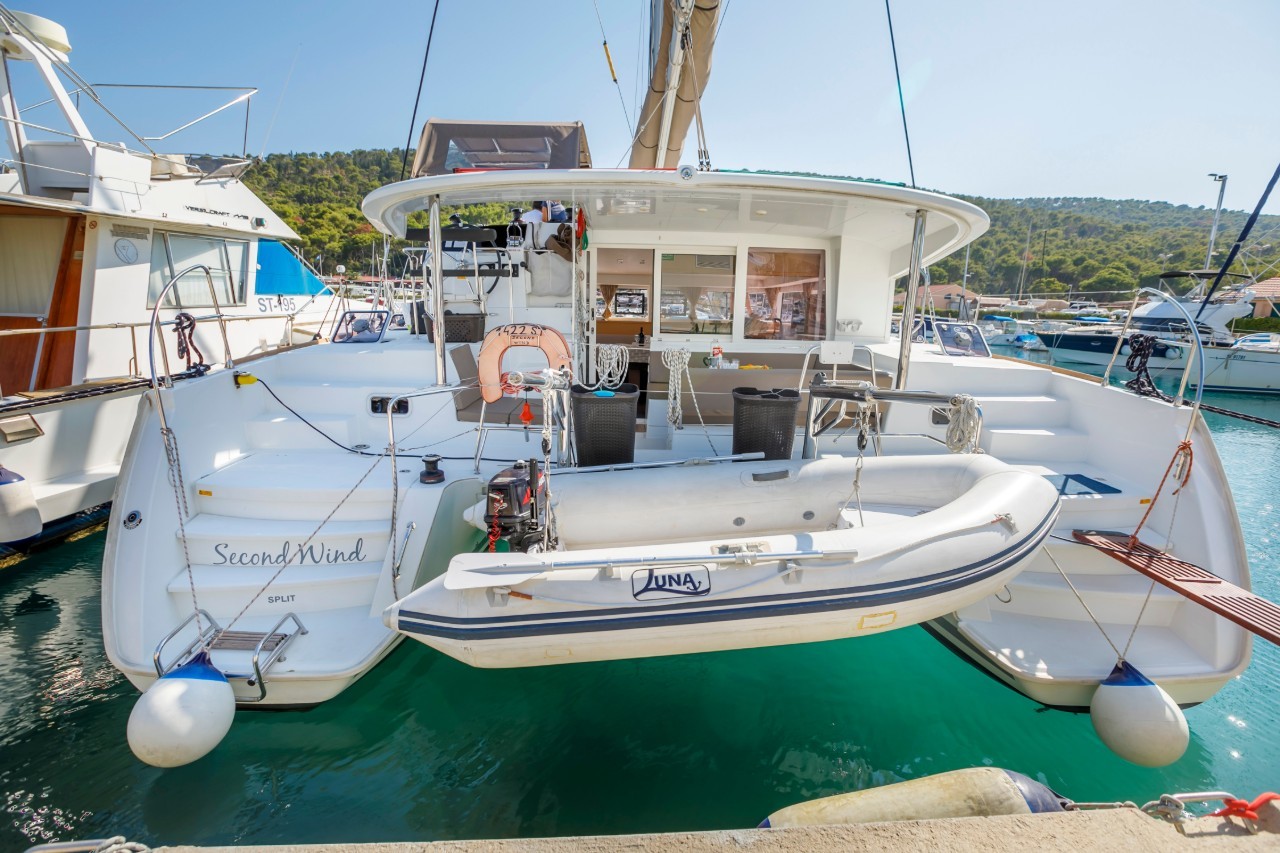 Lagoon 400 S2, Second Wind | Yacht Charter Croatia