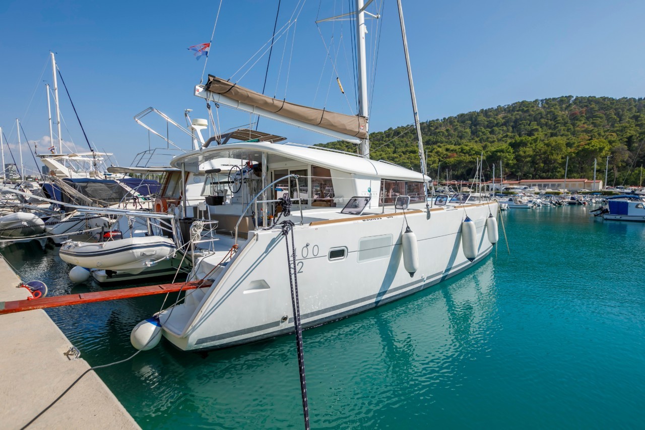 Lagoon 400 S2, Second Wind | Yacht Charter Croatia