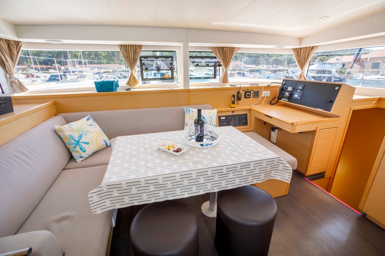 Lagoon 400 S2, Second Wind | Yacht Charter Croatia