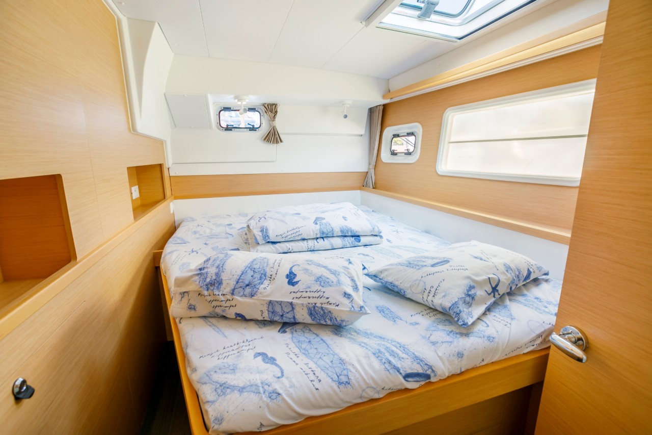 Lagoon 400 S2, Second Wind | Yacht Charter Croatia