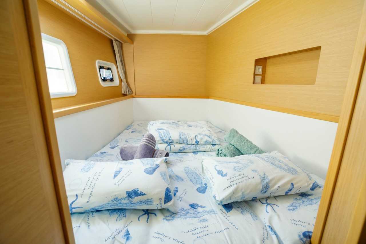 Lagoon 400 S2, Second Wind | Yacht Charter Croatia