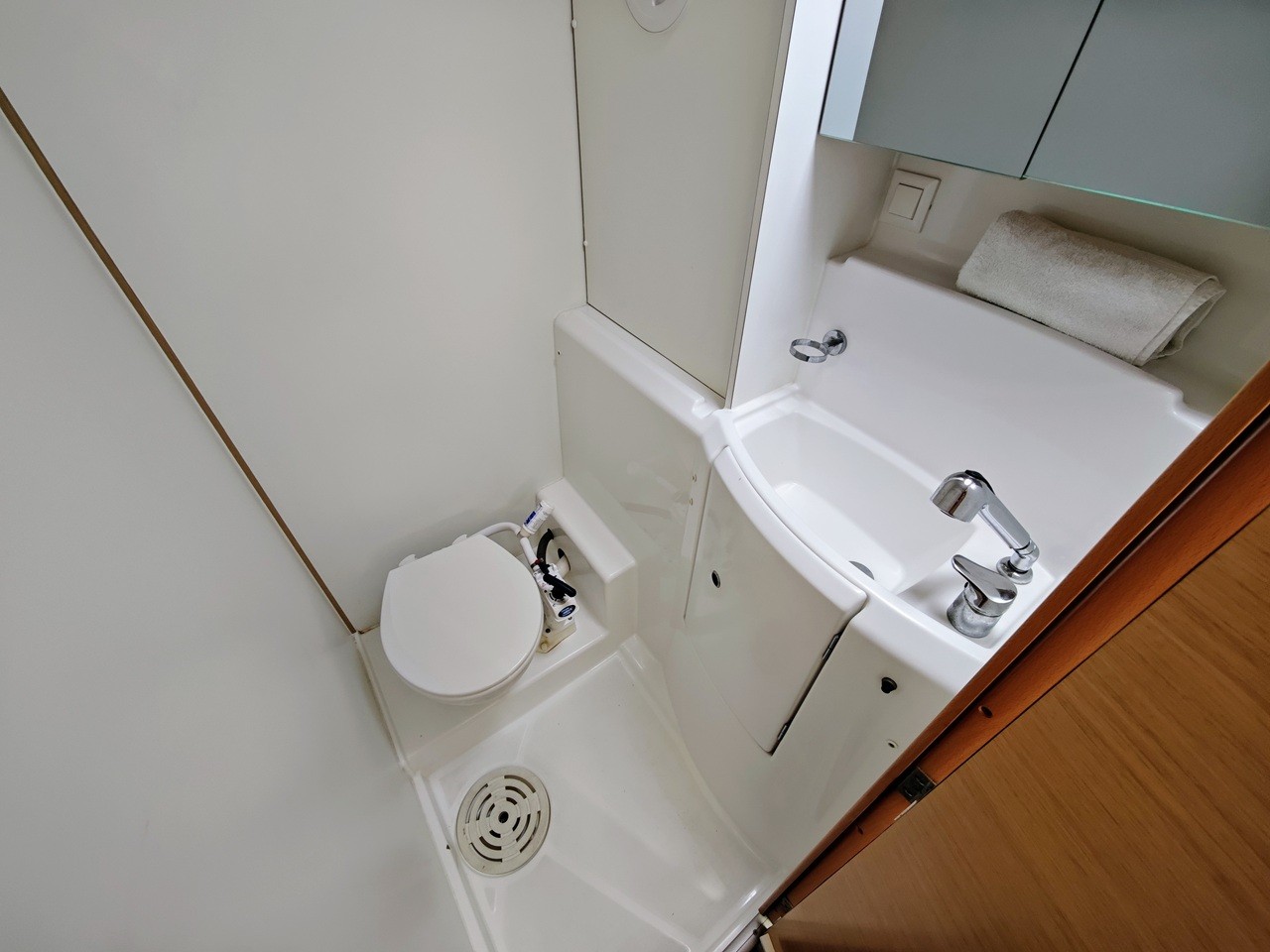 Lagoon 400 S2, Diego | Yacht Charter Croatia