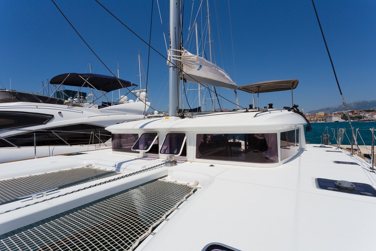 Lagoon 400 S2, Sunshine | Yacht Charter Croatia