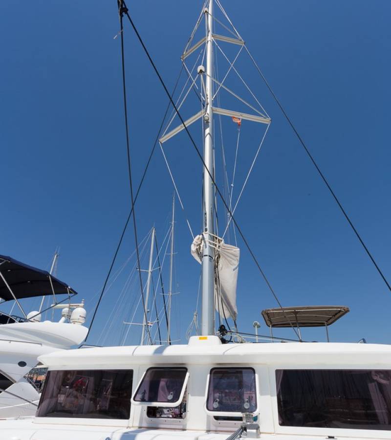 Lagoon 400 S2, Sunshine | Yacht Charter Croatia