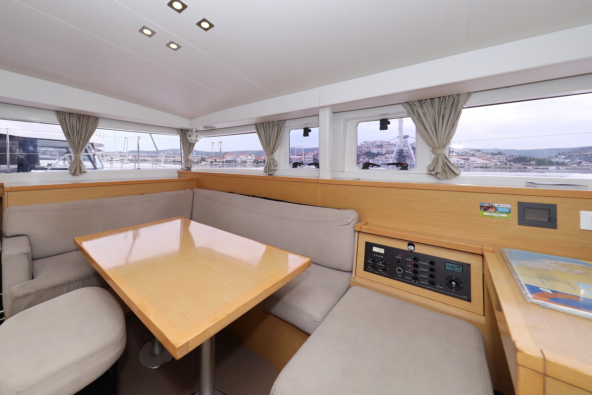 Lagoon 400 S2, Ladies First | Yacht Charter Croatia