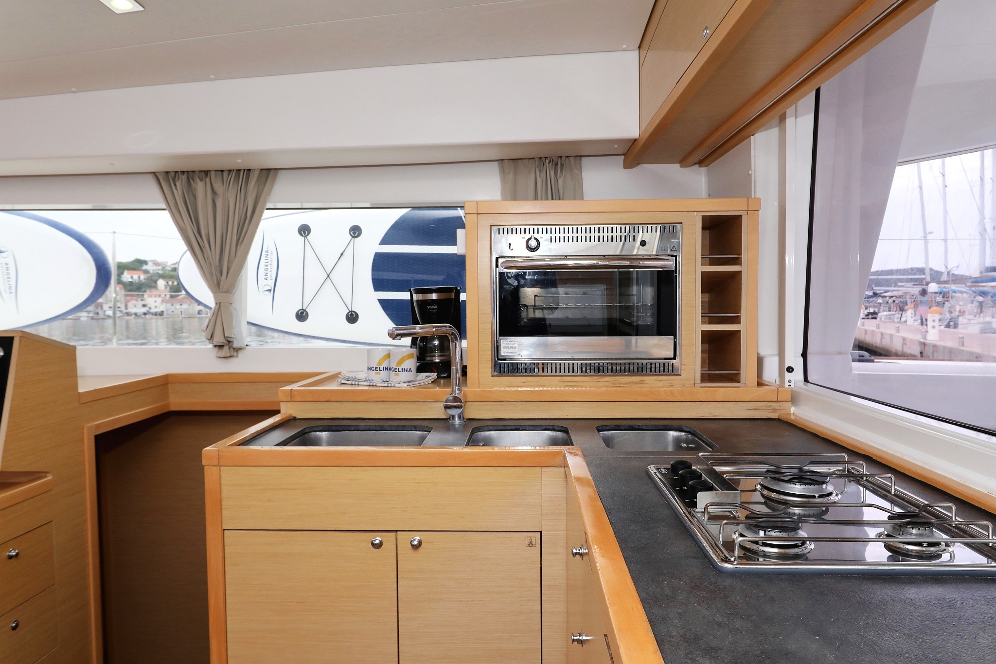 Lagoon 400 S2, Ladies First | Yacht Charter Croatia