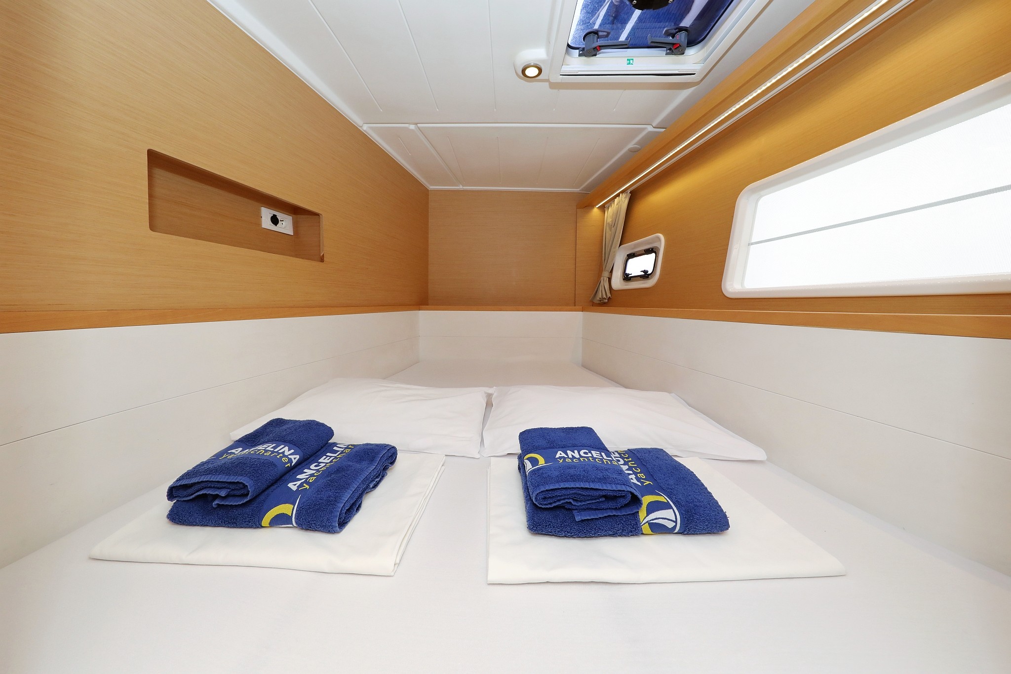 Lagoon 400 S2, Ladies First | Yacht Charter Croatia