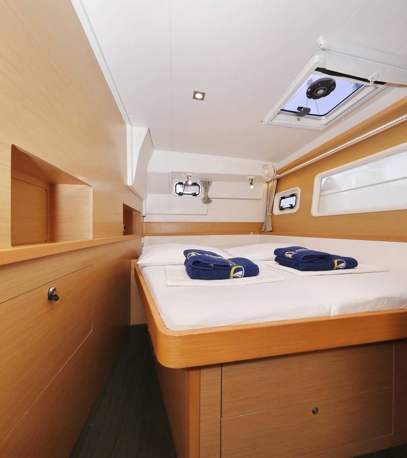 Lagoon 400 S2, Ladies First | Yacht Charter Croatia