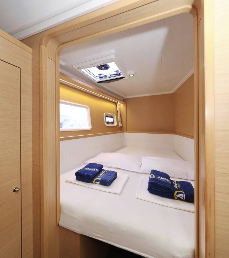 Lagoon 400 S2, Ladies First | Yacht Charter Croatia