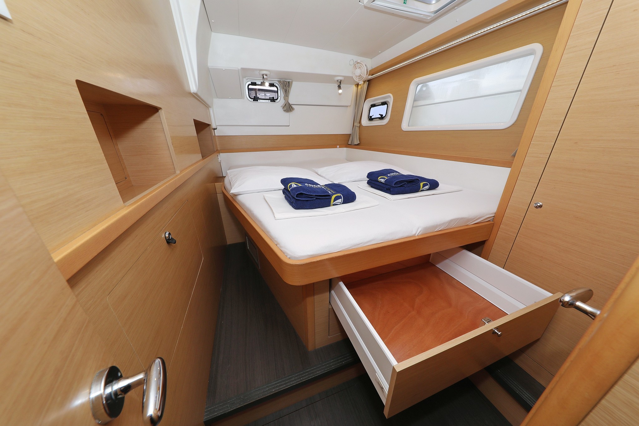 Lagoon 400 S2, Ladies First | Yacht Charter Croatia