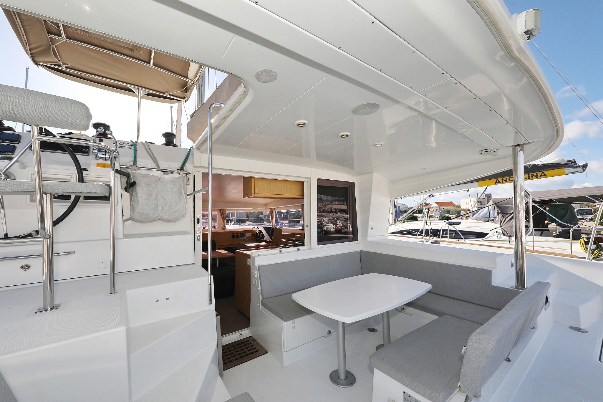 Lagoon 400 S2, Maja V | Yachtcharter Kroatien