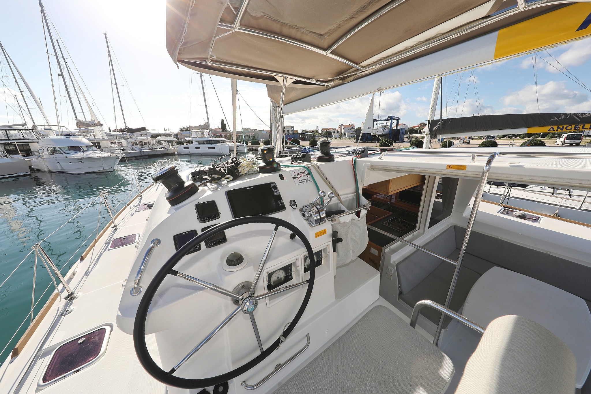 Lagoon 400 S2, Maja V | Yachtcharter Kroatien