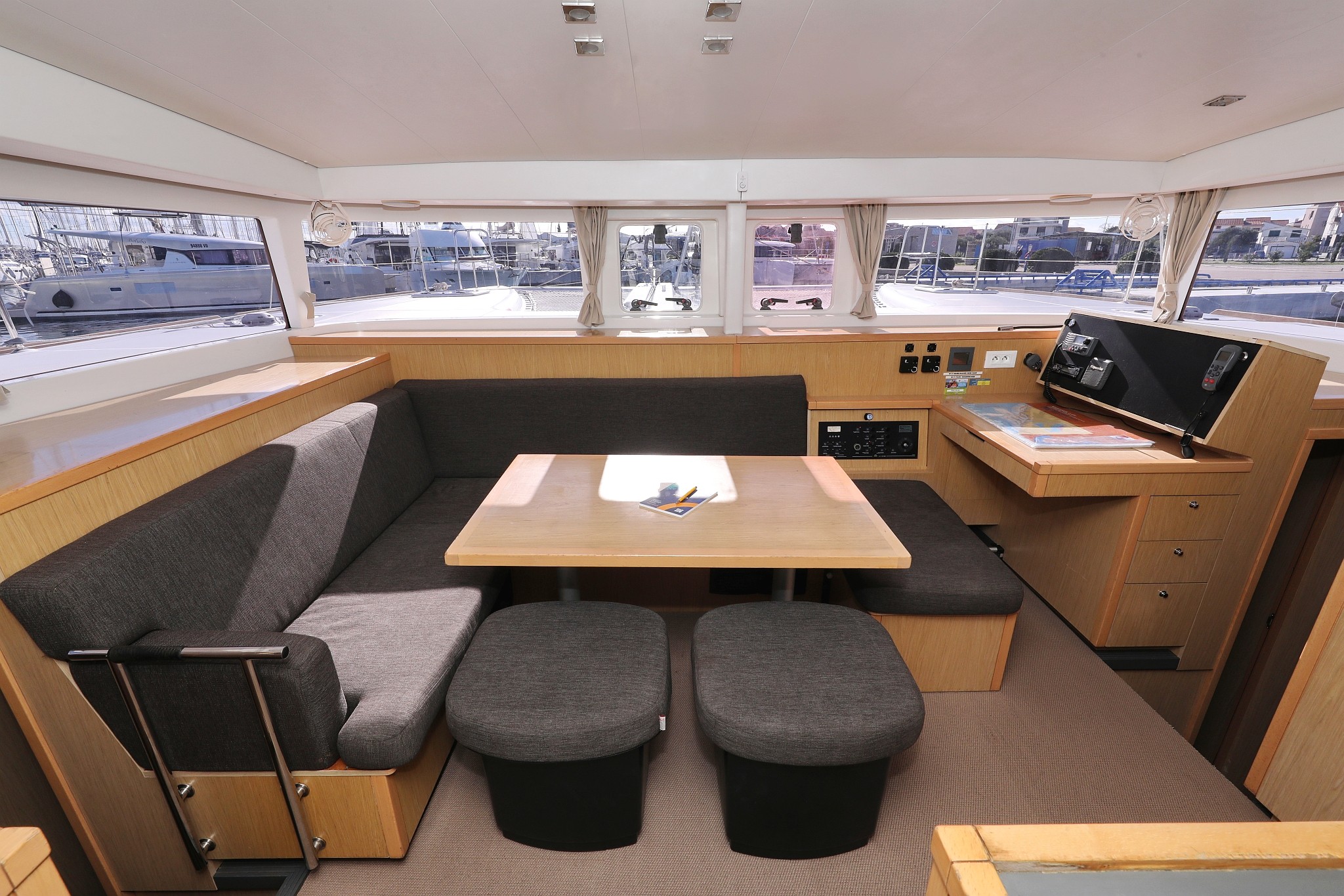 Lagoon 400 S2, Maja V | Yachtcharter Kroatien