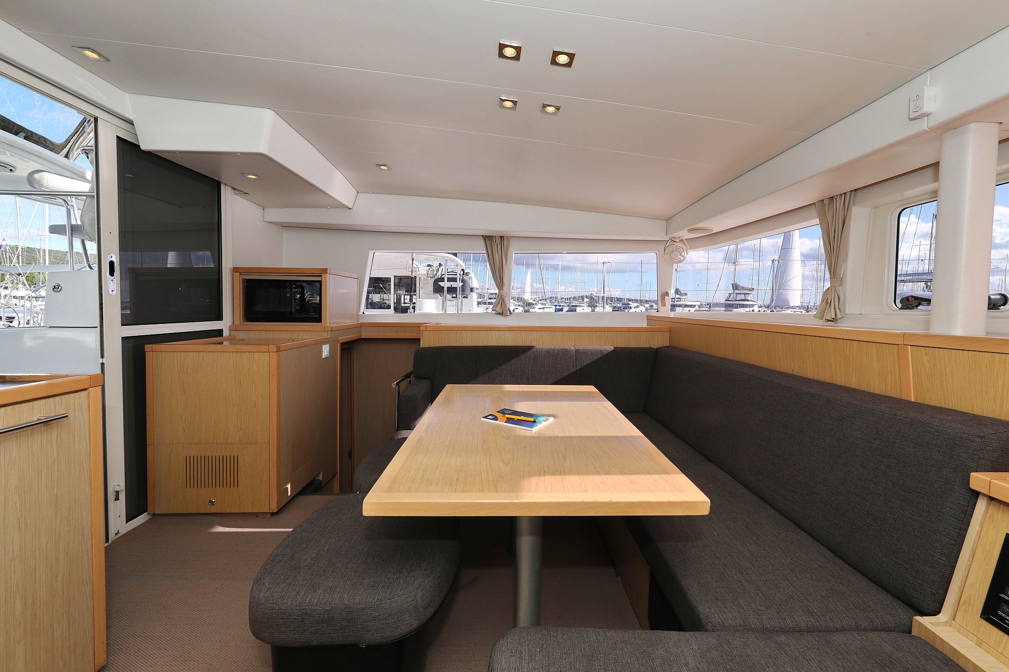 Lagoon 400 S2, Maja V | Yachtcharter Kroatien
