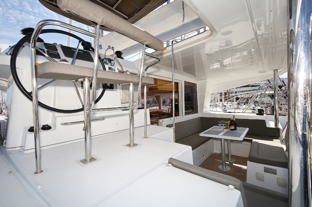 Lagoon 400 S2, Elea | Yacht Charter Croatia