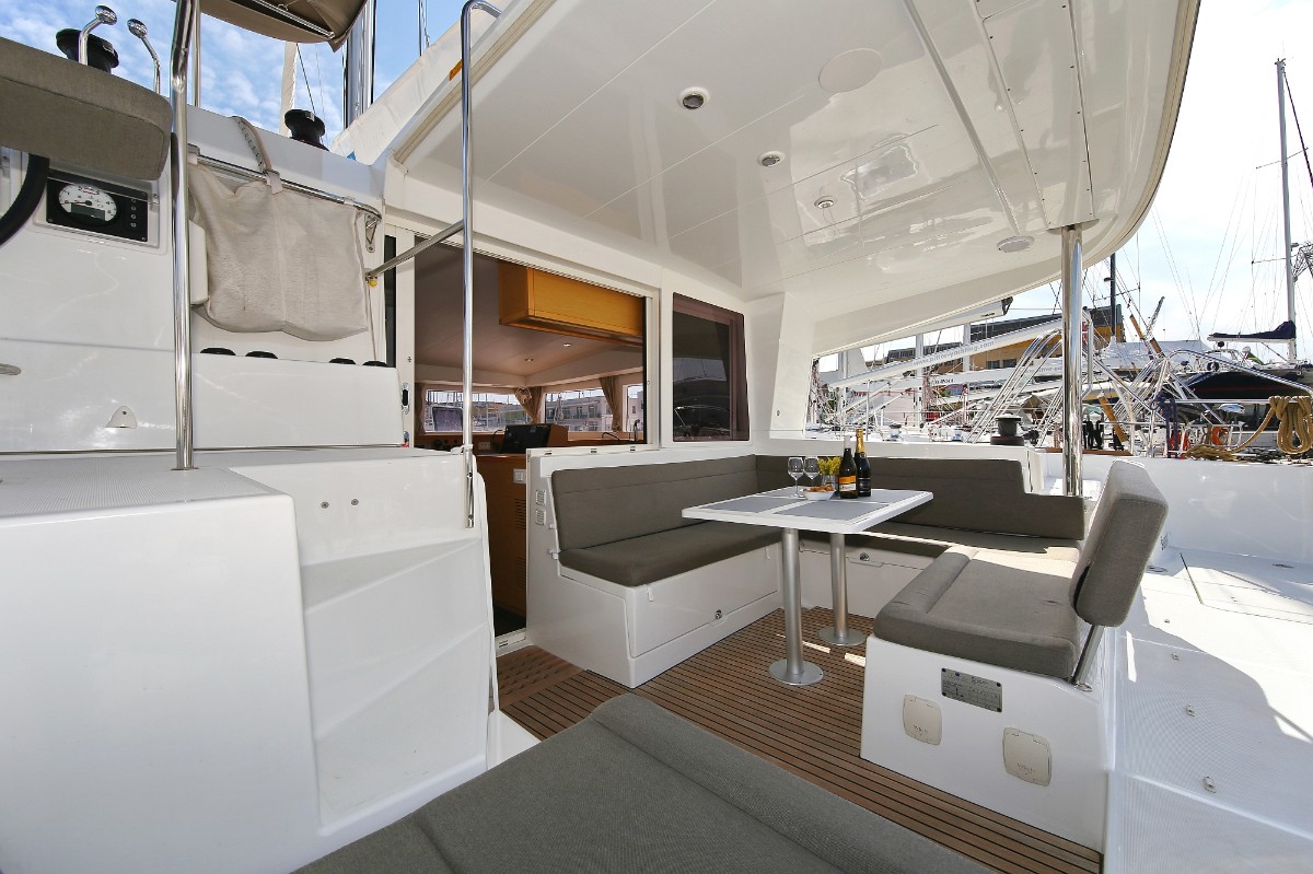 Lagoon 400 S2, Elea | Yacht Charter Croatia