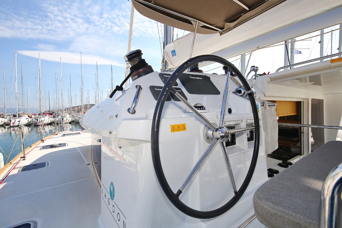 Lagoon 400 S2, Elea | Yacht Charter Croatia
