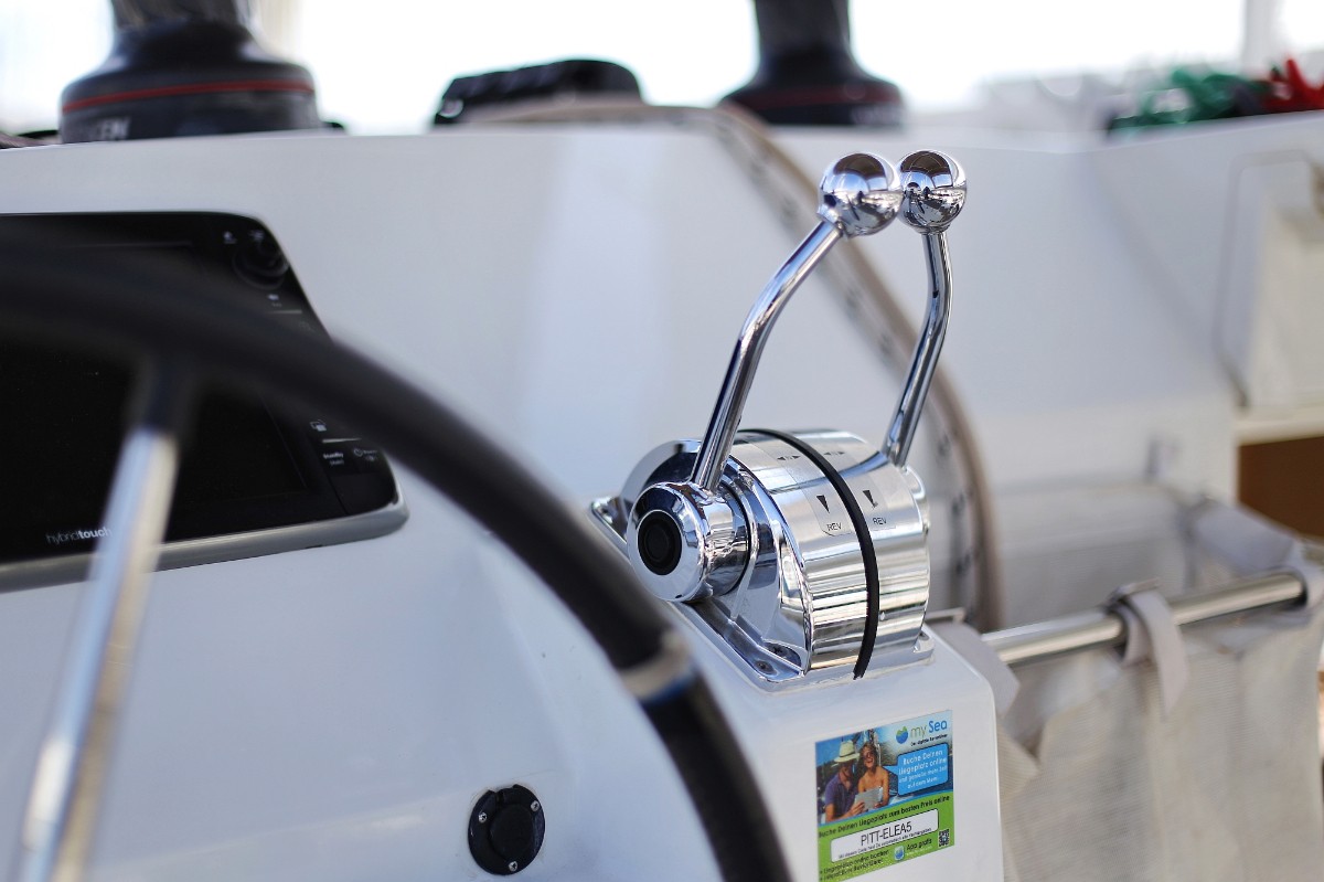 Lagoon 400 S2, Elea | Yacht Charter Croatia