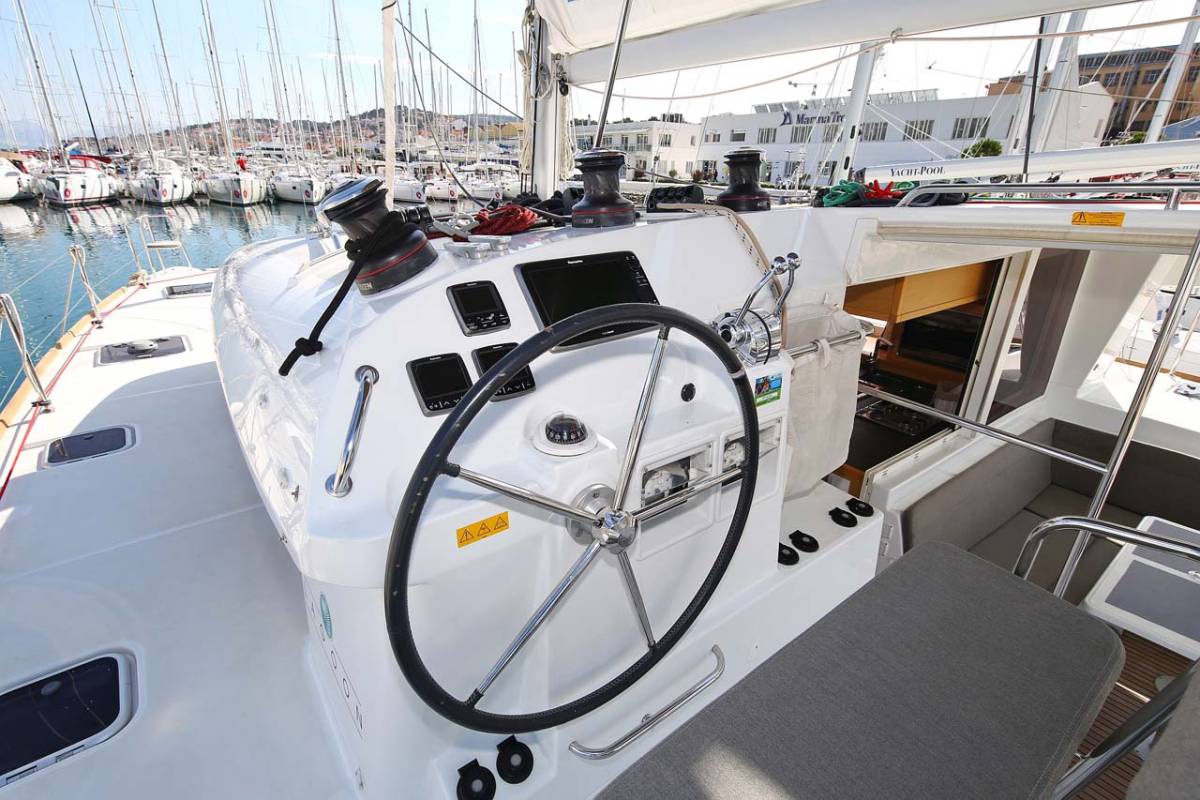 Lagoon 400 S2, Elea | Yacht Charter Croatia