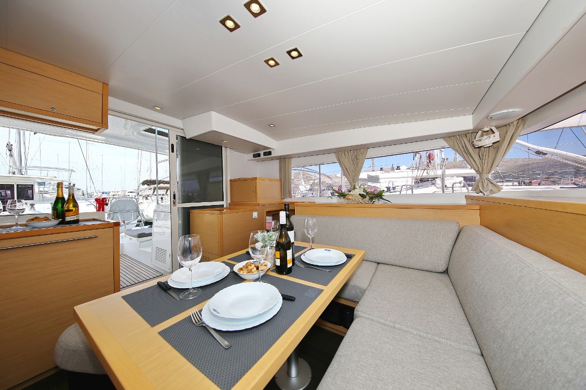 Lagoon 400 S2, Elea | Yacht Charter Croatia
