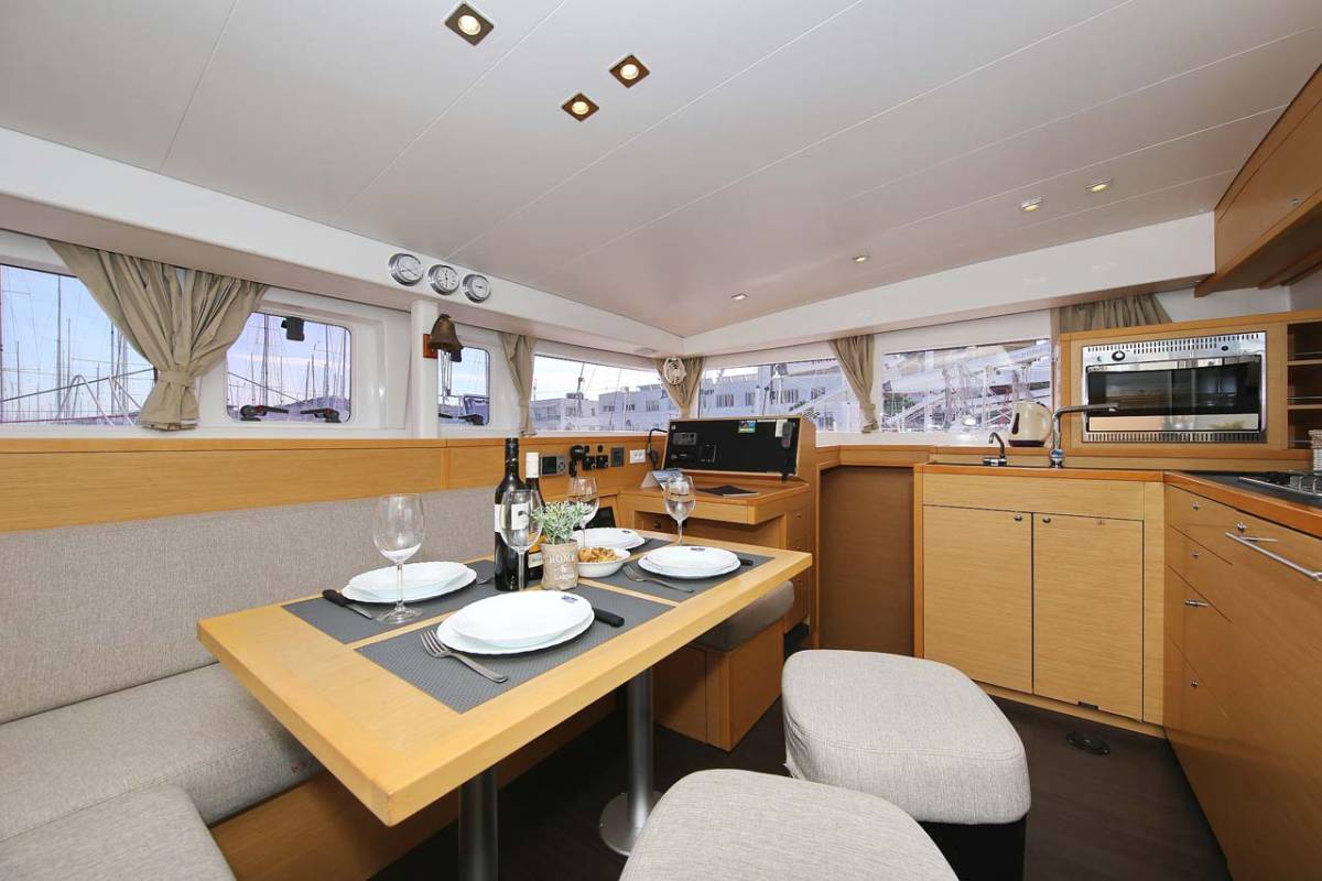 Lagoon 400 S2, Elea | Yacht Charter Croatia
