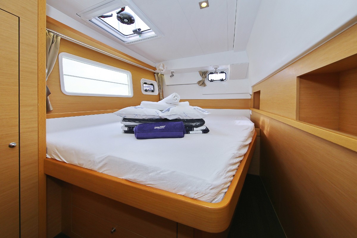 Lagoon 400 S2, Elea | Yacht Charter Croatia