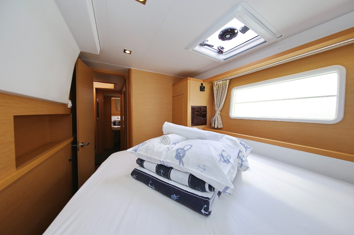 Lagoon 400 S2, Elea | Yacht Charter Croatia