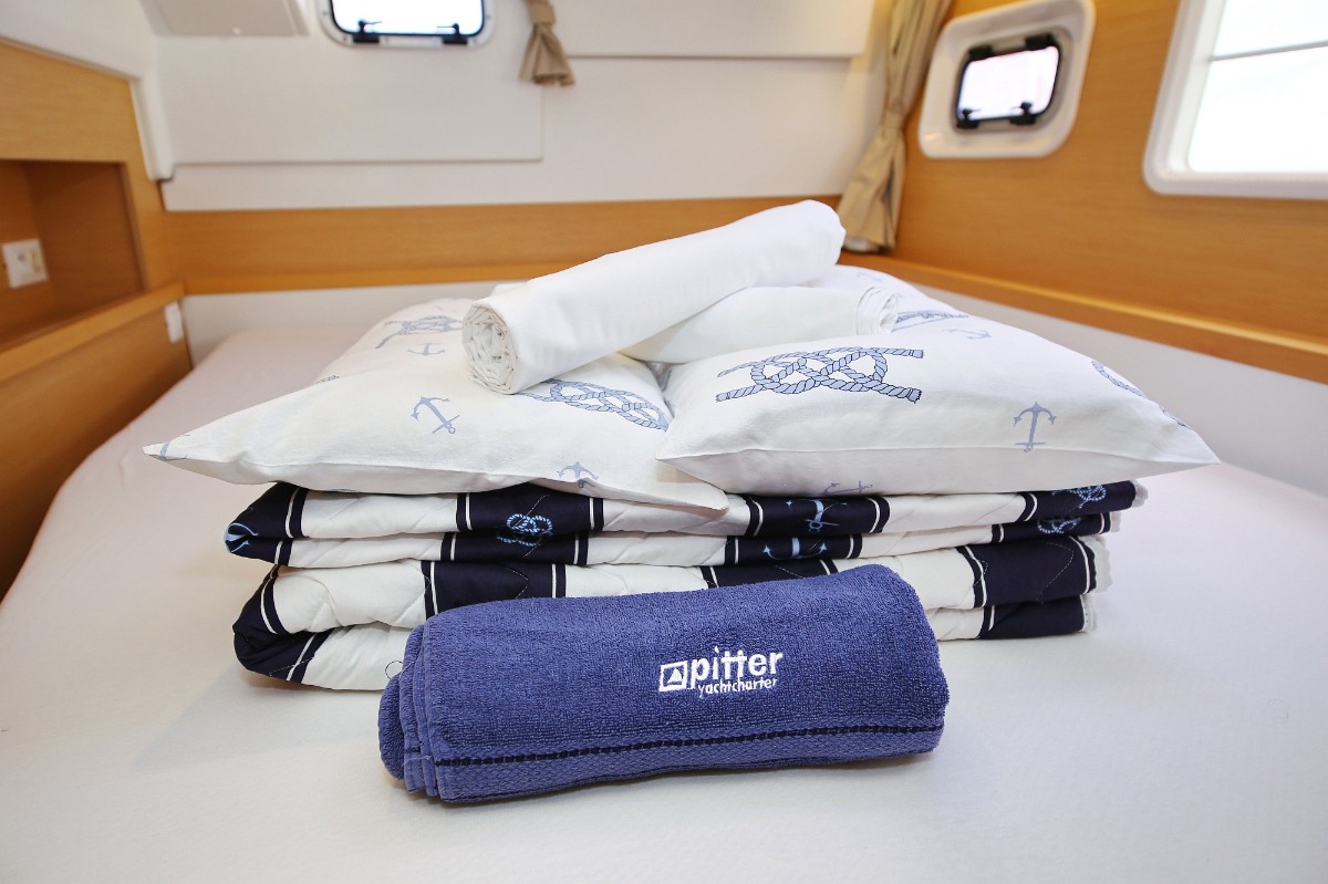 Lagoon 400 S2, Elea | Yacht Charter Croatia