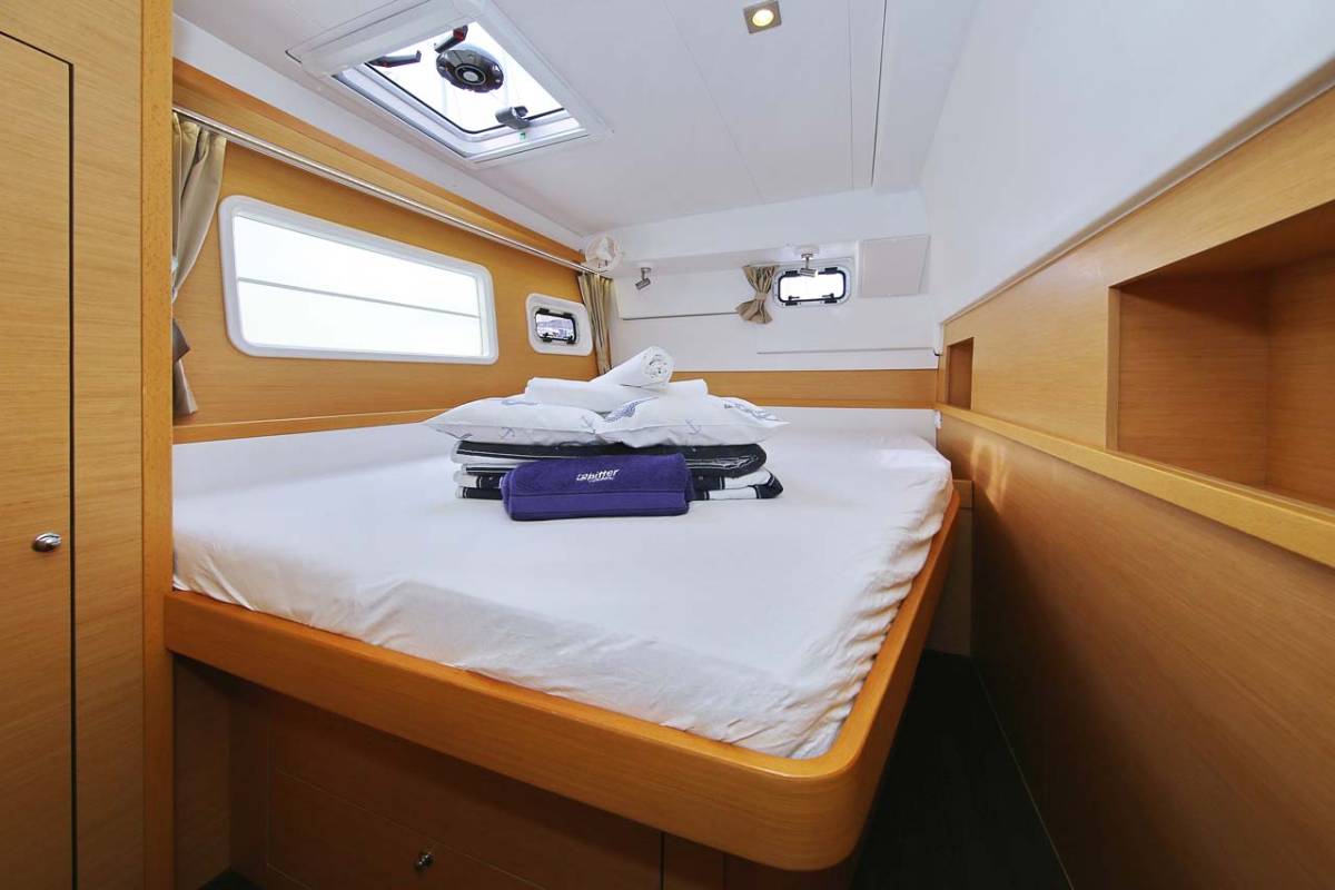 Lagoon 400 S2, Elea | Yacht Charter Croatia
