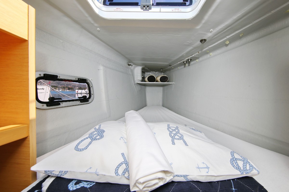Lagoon 400 S2, Elea | Yacht Charter Croatia