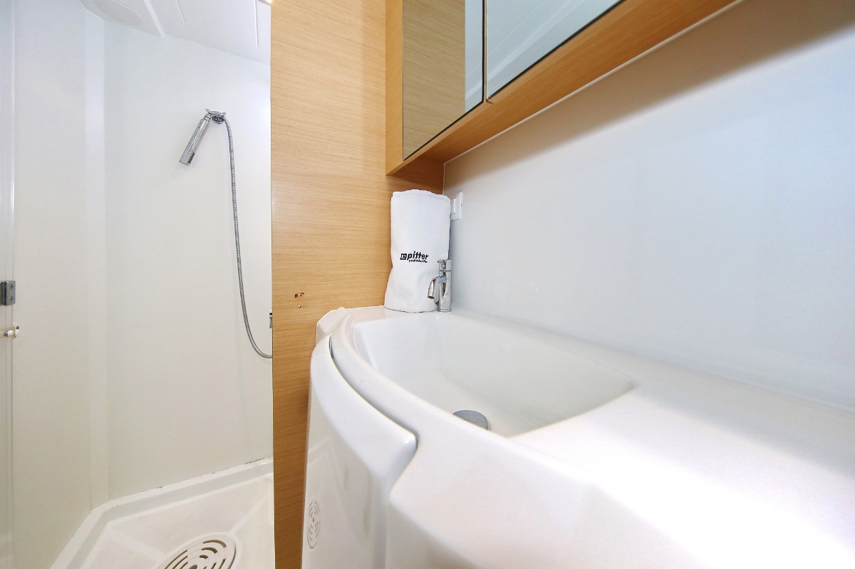 Lagoon 400 S2, Elea | Yacht Charter Croatia