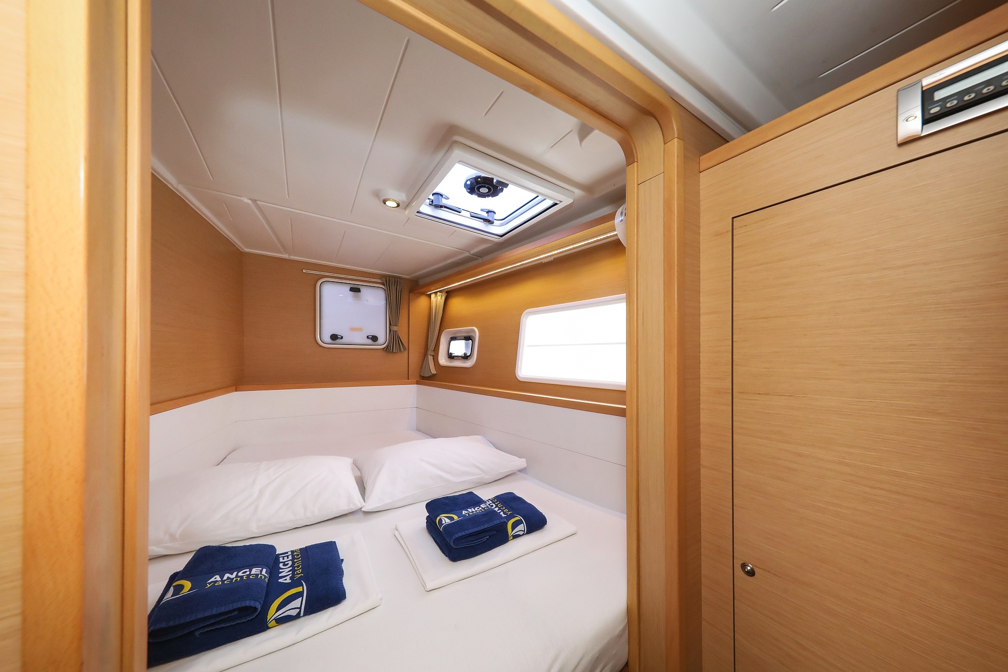 Lagoon 400 S2, First Choice | Yacht Charter Croatia
