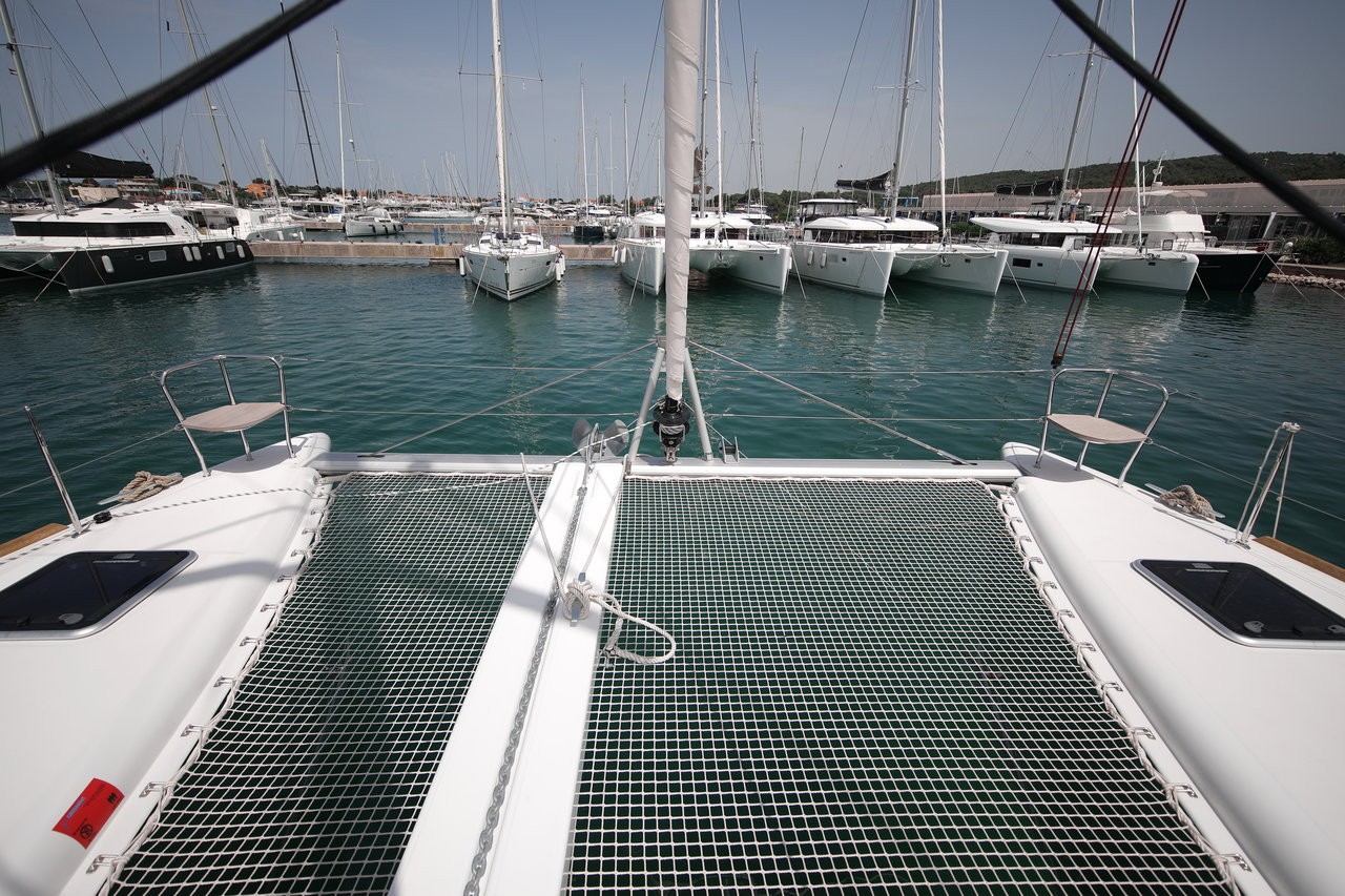 Lagoon 400 S2, Scirocco | Yacht Charter Croatia