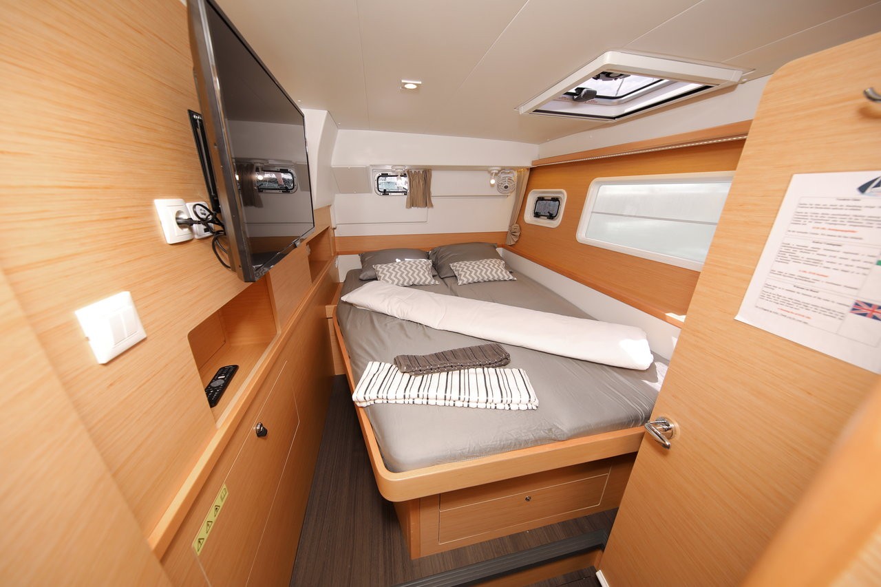 Lagoon 400 S2, Scirocco | Yacht Charter Croatia