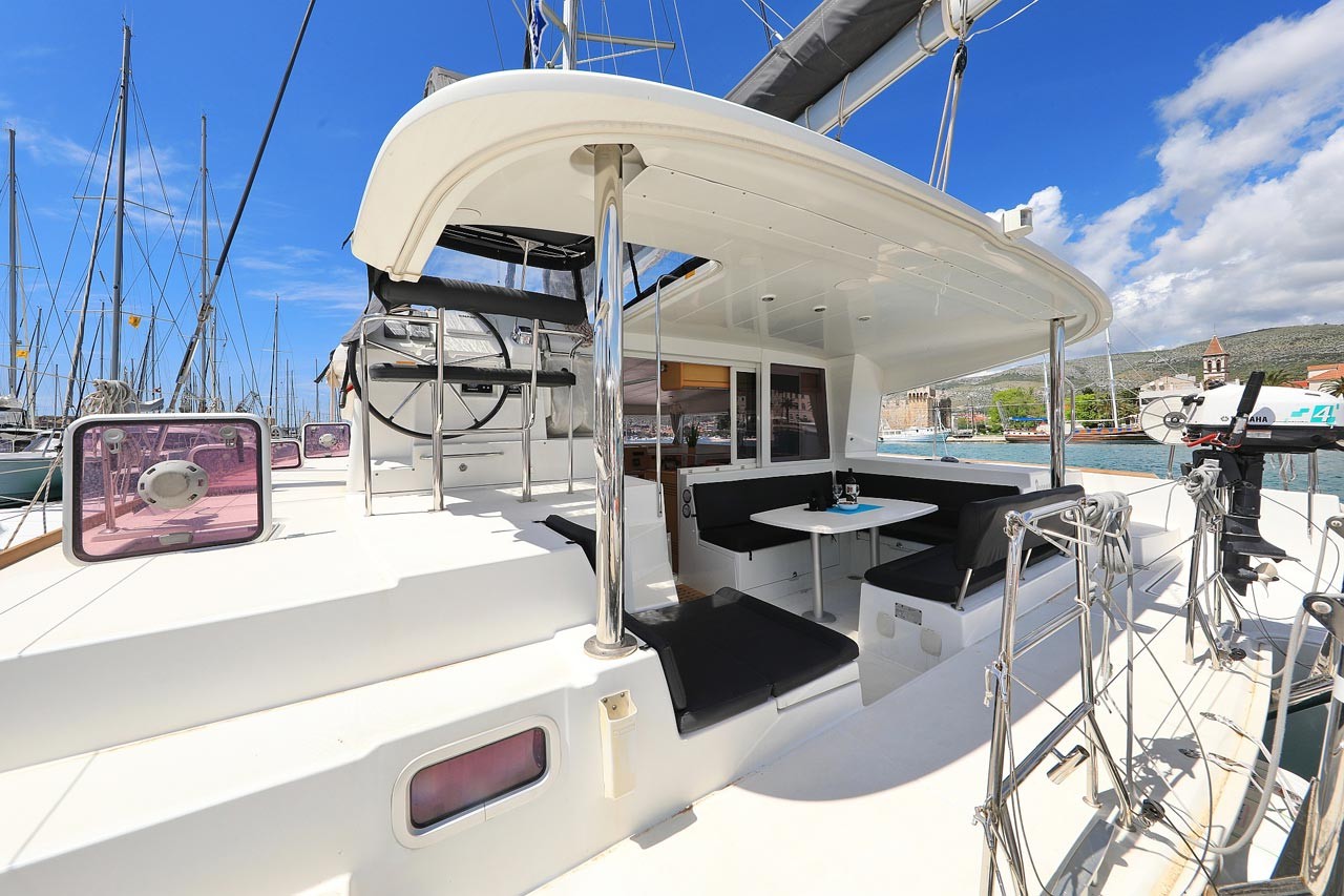 Lagoon 400, Pagomo nayan | Yacht Charter Croatia