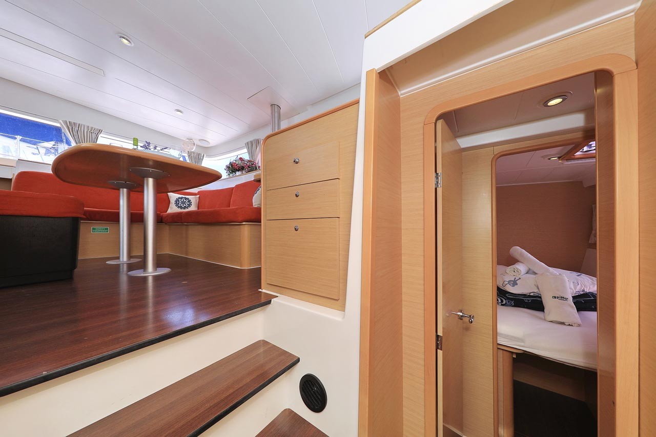 Lagoon 400, Pagomo nayan | Yacht Charter Croatia