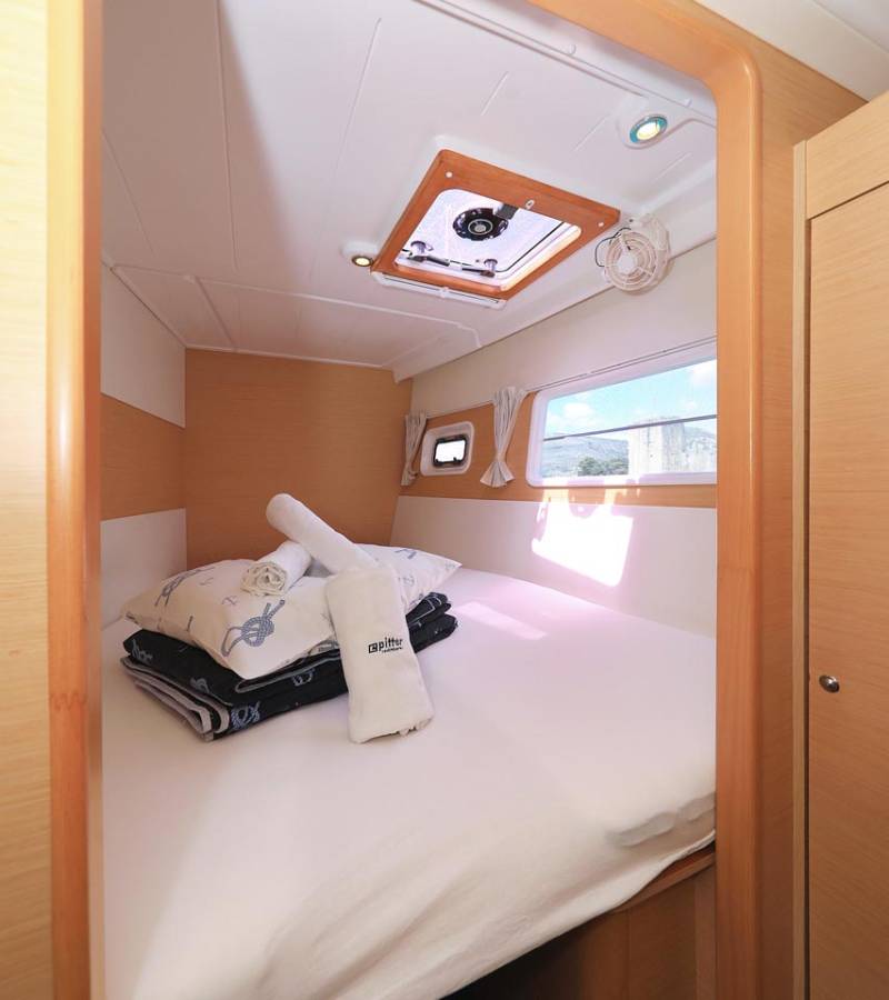 Lagoon 400, Pagomo nayan | Yacht Charter Croatia