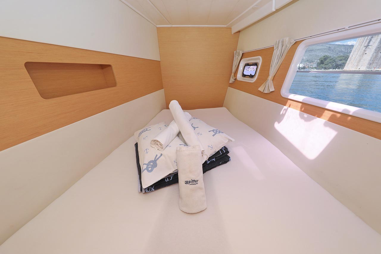 Lagoon 400, Pagomo nayan | Yacht Charter Croatia