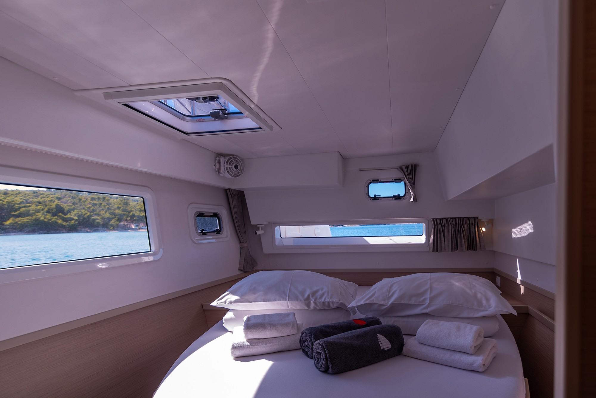 Lagoon 42 OW, Find Us | Yacht Charter Croatia