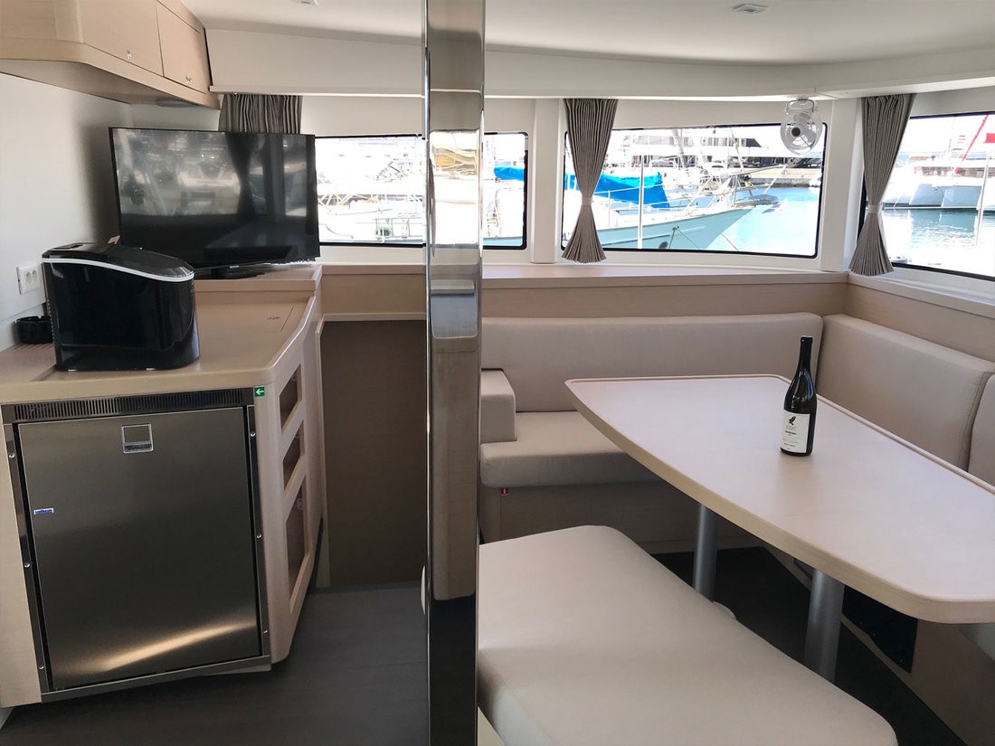 Lagoon 42 OW, Find Us | Yacht Charter Croatia