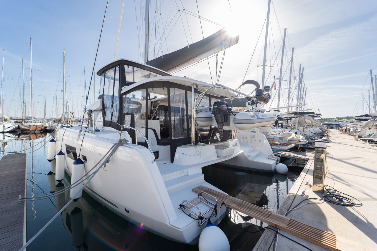 Lagoon 42 OW, Woo Woo | Yacht Charter Croatia