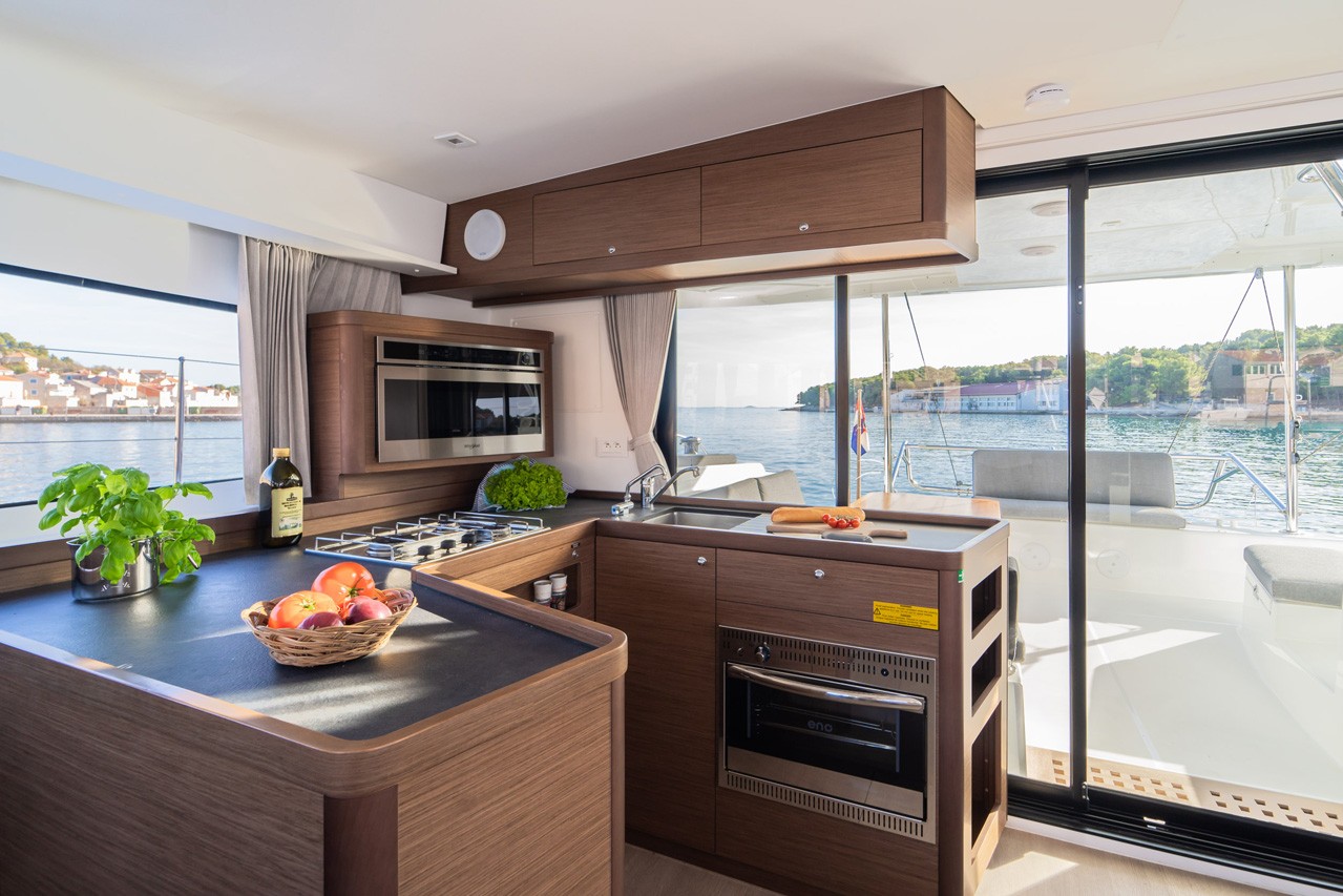 Lagoon 42 OW, Woo Woo | Yacht Charter Croatia