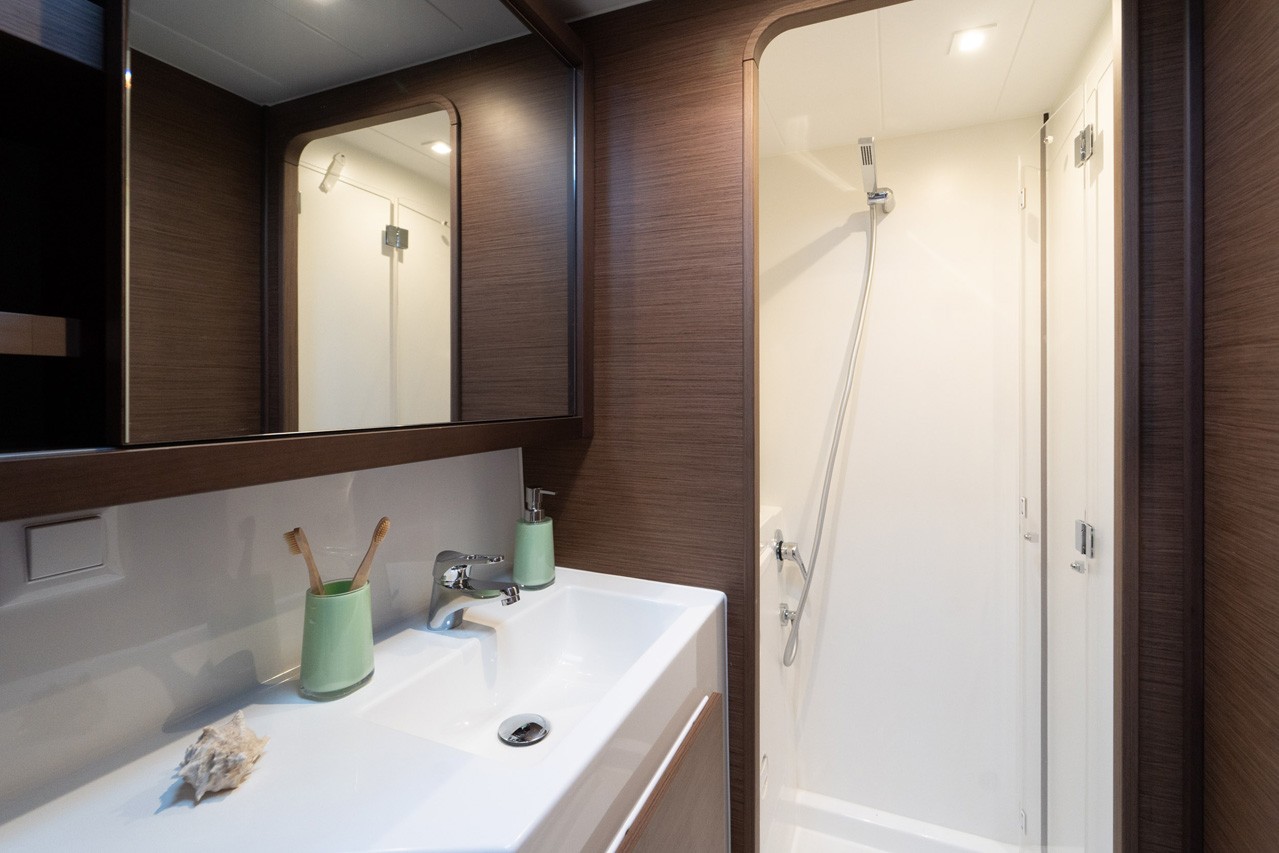 Lagoon 42 OW, Woo Woo | Yacht Charter Croatia