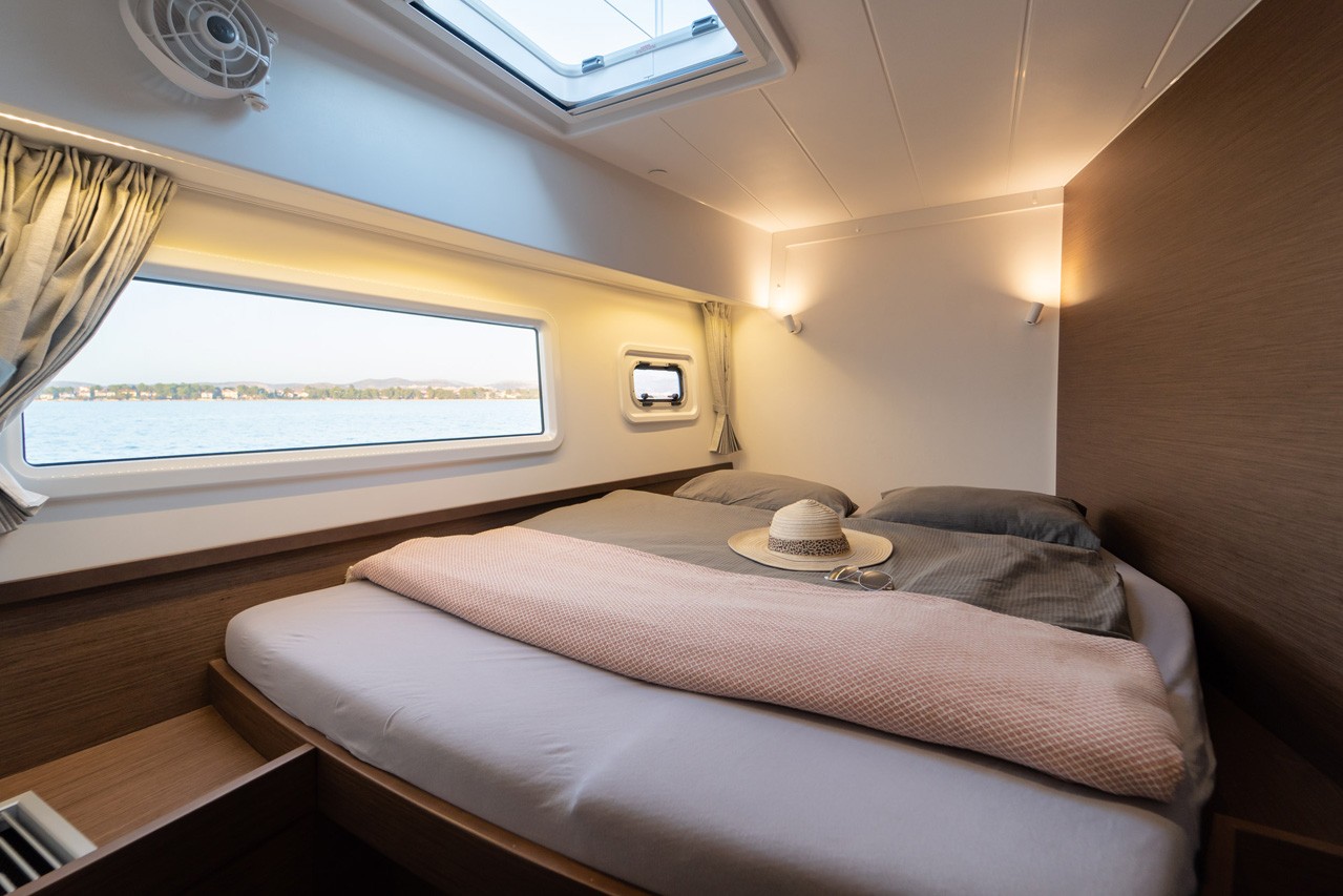 Lagoon 42 OW, Woo Woo | Yacht Charter Croatia