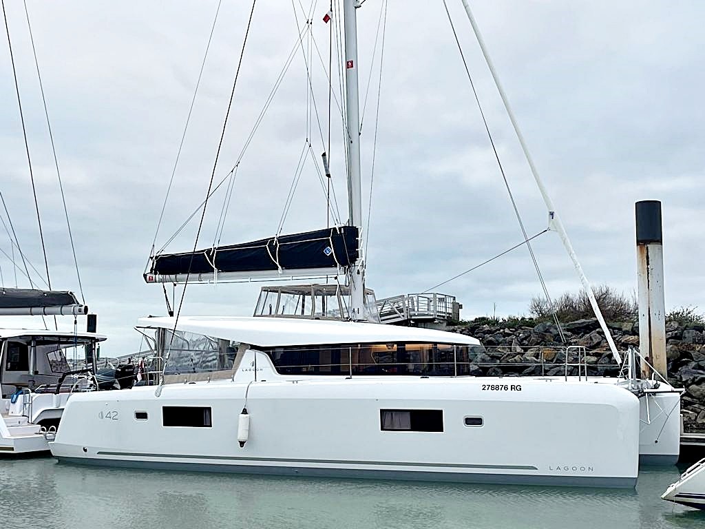 Lagoon 42 OW, Sailing Breeze | Yacht Charter Croatia